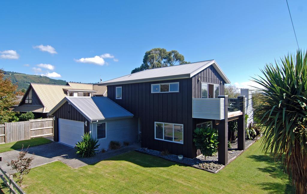 Zodiac Bay Lake Retreat Rotorua Exterior photo