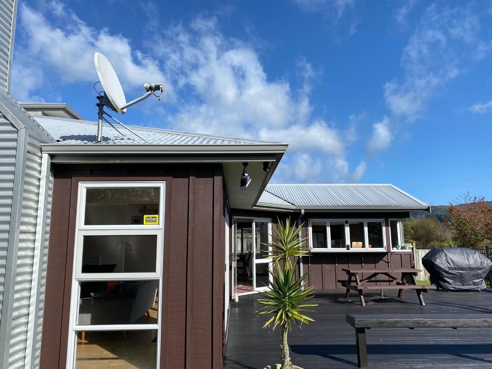 Zodiac Bay Lake Retreat Rotorua Exterior photo